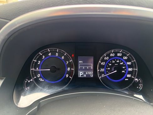 Used 2013 INFINITI FX37 Base w/ Premium Pkg image 6