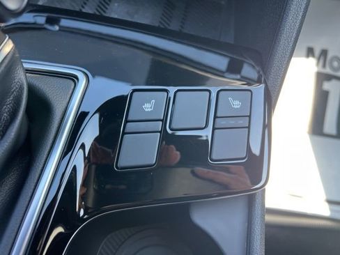 Certified 2023 Kia Sportage X-Line image 28