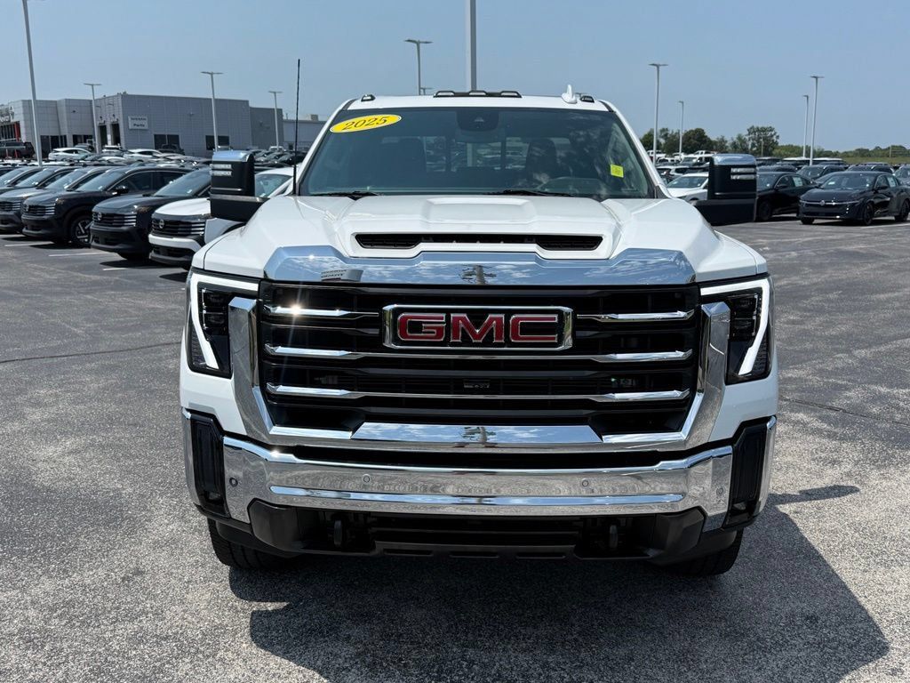 Used 2025 GMC Sierra 2500 SLT w/ SLT Convenience Package AWD/4WD image 38