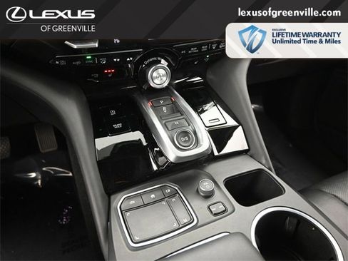 Used 2023 Acura MDX SH-AWD w/ Technology Package image 18