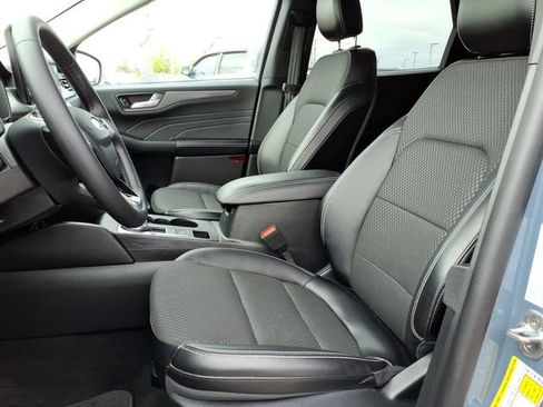 Certified 2024 Ford Escape SE FWD image 13