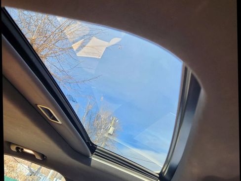 Used 2013 Cadillac ATS Luxury w/ Cold Weather Package image 19