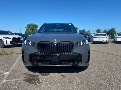 New 2026 BMW X5 xDrive40i w/ M Sport Package AWD/4WD image 2
