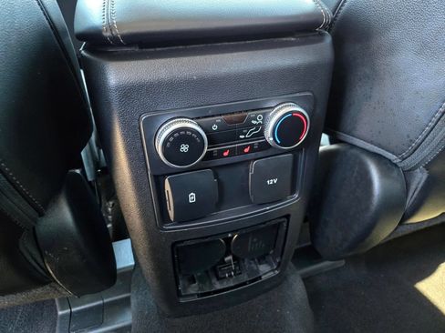 Used 2024 Ford Explorer Limited AWD/4WD image 13