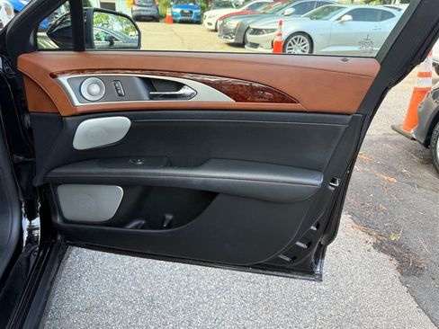 Used 2018 Lincoln MKZ Black Label w/ Technology Package FWD image 20