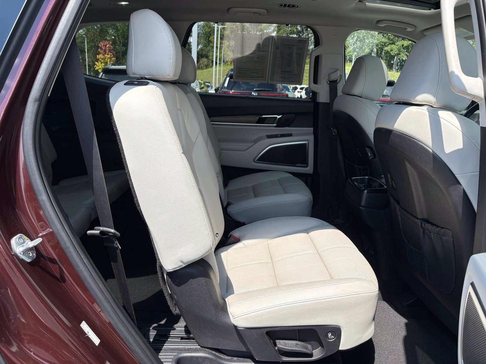 Used 2022 Kia Telluride SX w/ Towing Package AWD/4WD image 31