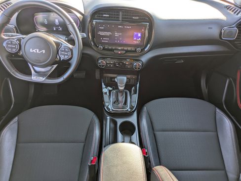 Used 2023 Kia Soul GT-Line image 18