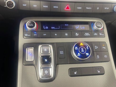 Used 2025 Hyundai Palisade SEL AWD/4WD image 20