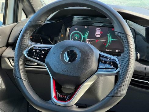 Used 2022 Volkswagen GTI S image 12