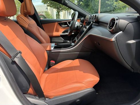 Used 2025 Mercedes-Benz C 300 4MATIC Sedan image 33