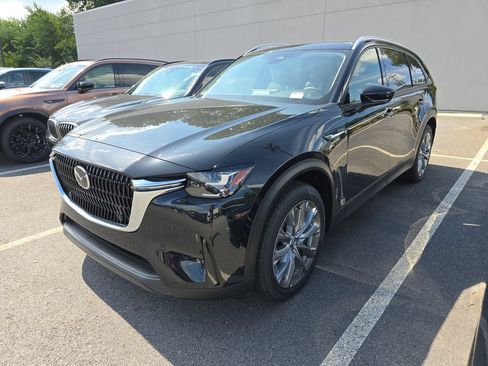 New 2026 MAZDA CX-90 3.3 Turbo w/ Preferred Package AWD/4WD image 4