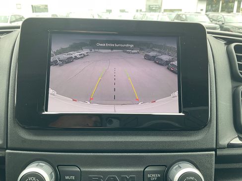 New 2025 RAM ProMaster 2500 w/ Convenience Group image 13