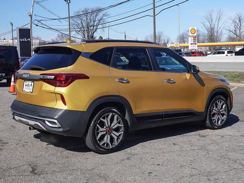 Used 2022 Kia Seltos SX w/ Sunroof Package image 12