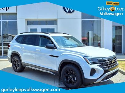 New 2025 Volkswagen Atlas Peak Edition SE