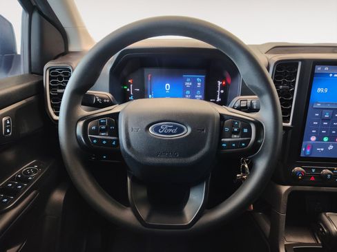 Used 2024 Ford Ranger XL RWD image 17
