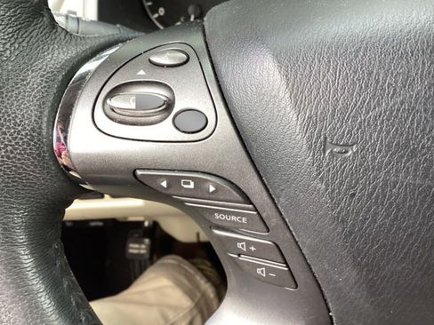 Used 2024 Nissan Murano SL AWD/4WD image 15