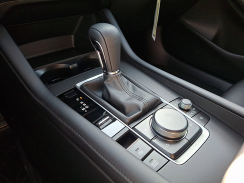 New 2026 MAZDA MAZDA3 2.5 S Sedan w/ Preferred Pkg FWD image 8