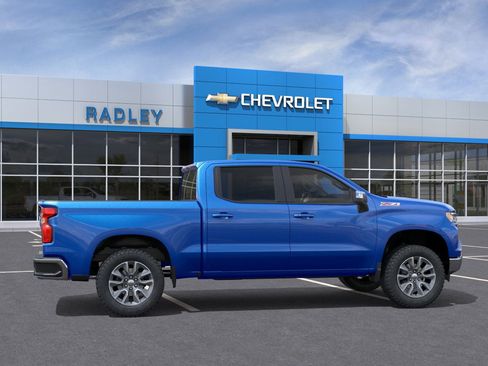 New 2026 Chevrolet Silverado 1500 LT w/ Z71 Off-Road Package image 5