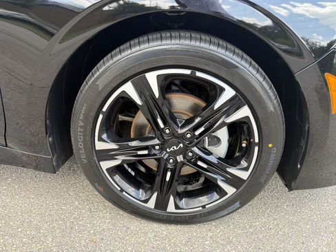 Used 2023 Kia K5 GT-Line FWD image 12