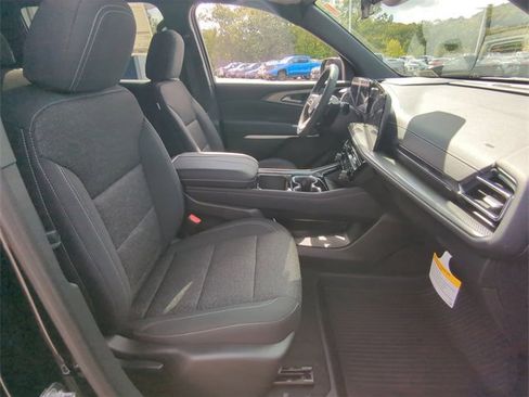 New 2026 Chevrolet Traverse LT w/ LPO, Floor Liner Package image 28