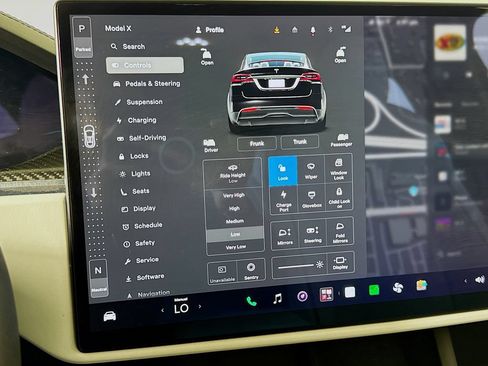 Used 2022 Tesla Model X Plaid AWD/4WD image 23