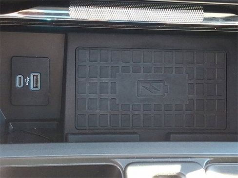 Certified 2021 Ford F150 Raptor w/ Equipment Group 801A High image 31