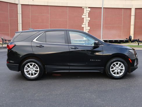 Used 2022 Chevrolet Equinox LT FWD image 31