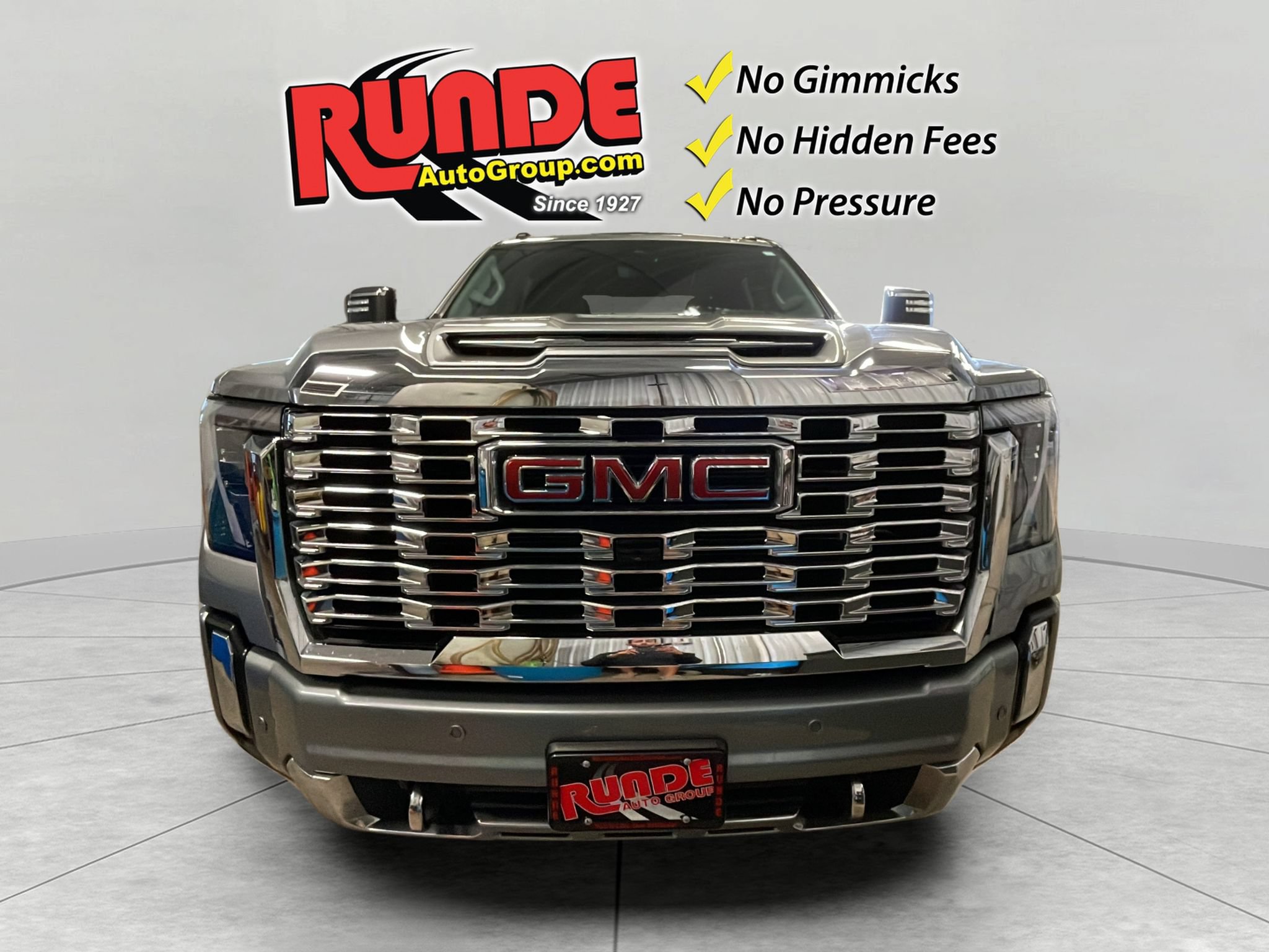 Used 2025 GMC Sierra 2500 Denali w/ Denali Reserve Package AWD/4WD image 9