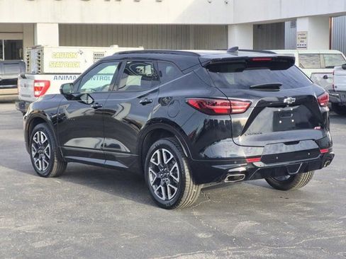 Used 2023 Chevrolet Blazer RS w/ Enhanced Convenience Package FWD image 4