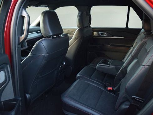 New 2026 Ford Explorer ST w/ Sun And Sound Package image 5