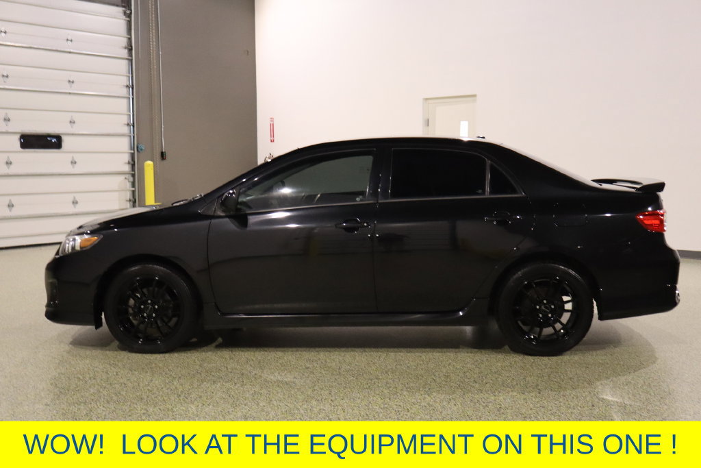 Used 2013 Toyota Corolla S w/ Premium Pkg FWD image 5