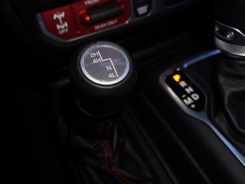 Used 2022 Jeep Wrangler Unlimited Rubicon w/ Steel Bumper Group image 21