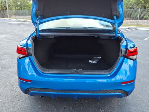 Certified 2025 Nissan Sentra SV image 17