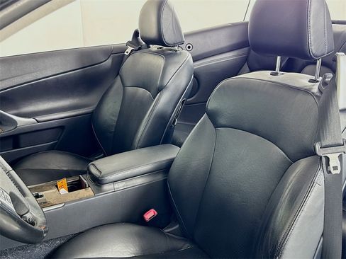 Used 2013 Lexus IS 250C image 11