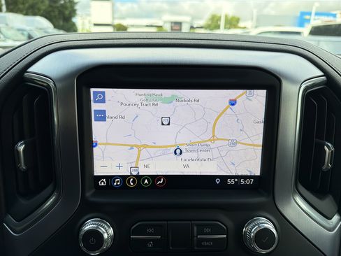 Used 2019 GMC Sierra 1500 SLT w/ SLT Premium Plus Package AWD/4WD image 24