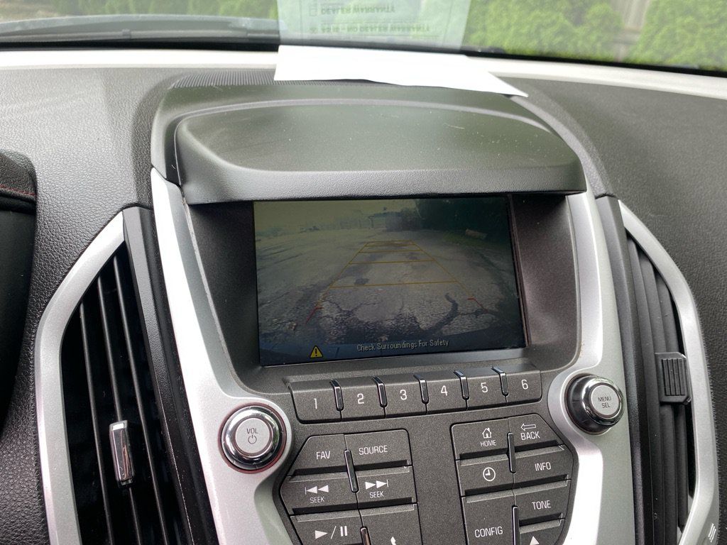 Used 2015 GMC Terrain SLE FWD image 15