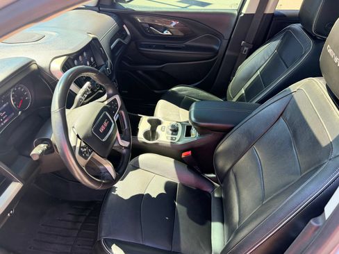 Used 2020 GMC Terrain Denali w/ Denali Premium Package AWD/4WD image 18