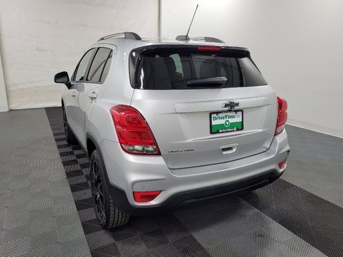 Used 2021 Chevrolet Trax LT w/ Driver Confidence Package AWD/4WD image 5