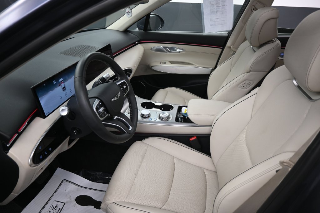 Used 2026 Genesis GV70 2.5T Advanced AWD/4WD image 25