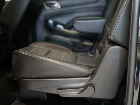 Used 2017 GMC Yukon XL Denali AWD/4WD image 28