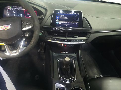 Used 2026 Cadillac CT4 V Blackwing w/ Technology Package image 10