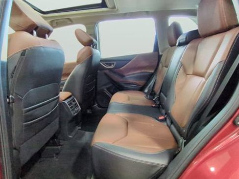Used 2023 Subaru Forester Touring AWD/4WD image 17
