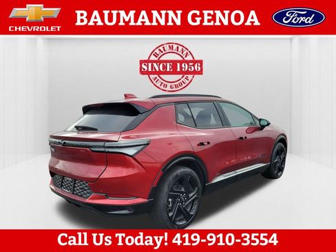 Used 2025 Chevrolet Equinox EV RS w/ Convenience Package II FWD image 5