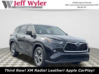 Used 2024 Toyota Highlander XLE video 1