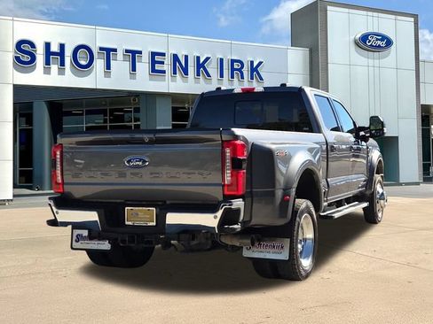 Certified 2024 Ford F450 Lariat AWD/4WD image 8