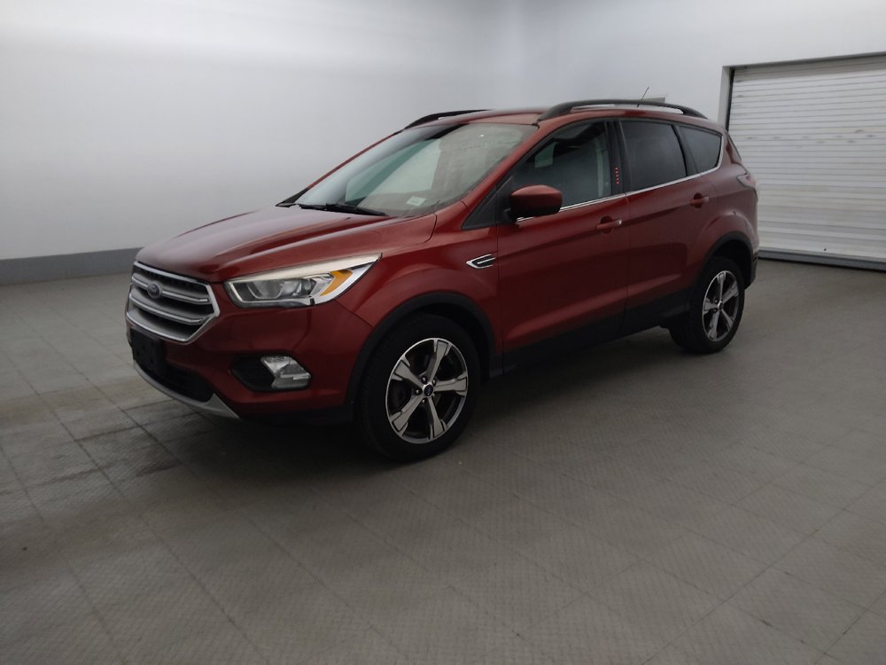 Used 2017 Ford Escape SE w/ SE Leather Comfort Package AWD/4WD image 2