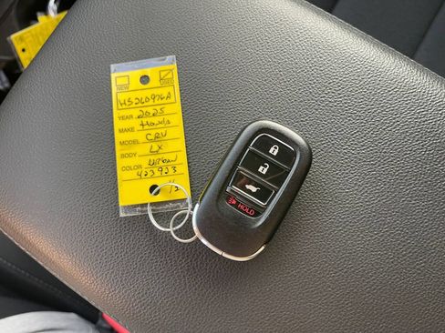 Certified 2025 Honda CR-V LX image 4