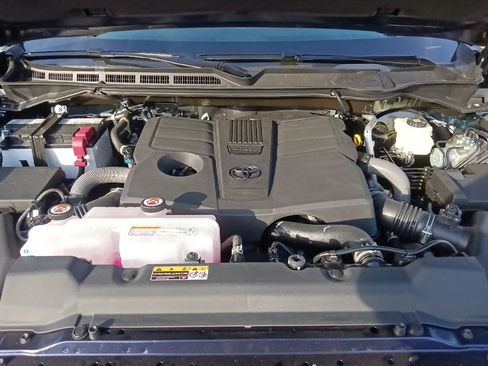 New 2026 Toyota Tundra Platinum AWD/4WD image 37