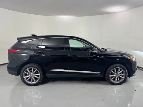 Used 2023 Acura RDX AWD w/ Technology Package image 4