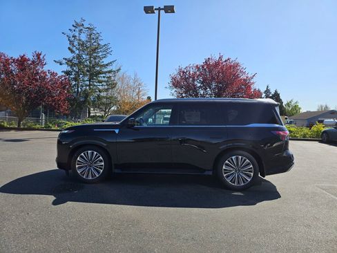 New 2025 INFINITI QX80 Sensory image 4